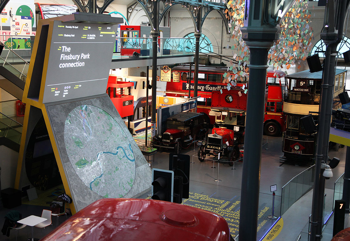 Large projection surface with vehicles